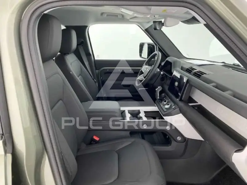 2025 Land Rover DEFENDER