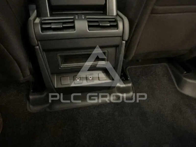 2025 Land Rover DEFENDER