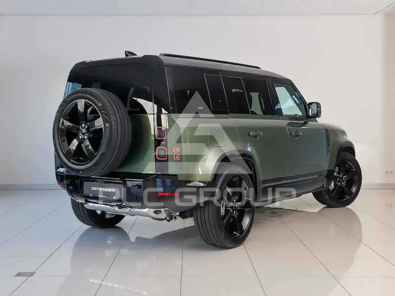 2025 Land Rover DEFENDER