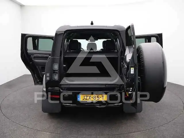 2025 Land Rover DEFENDER