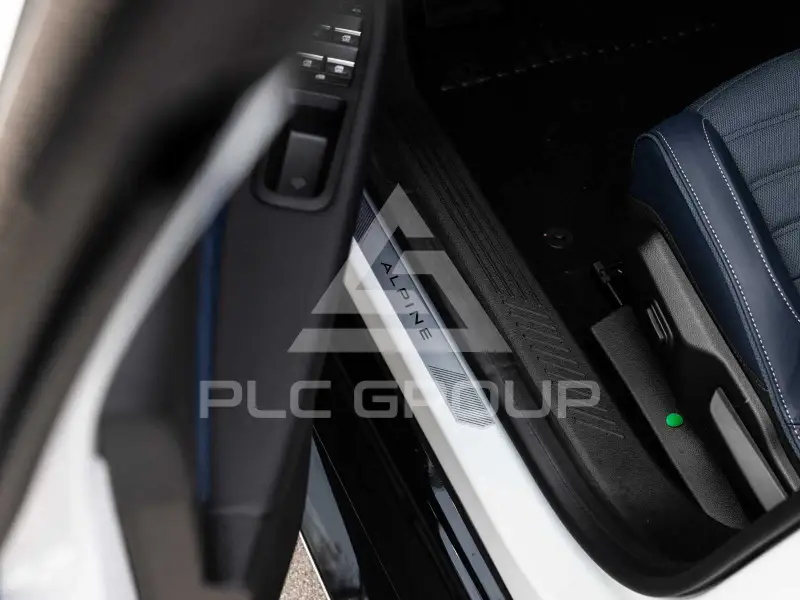 2025 Alpina A290