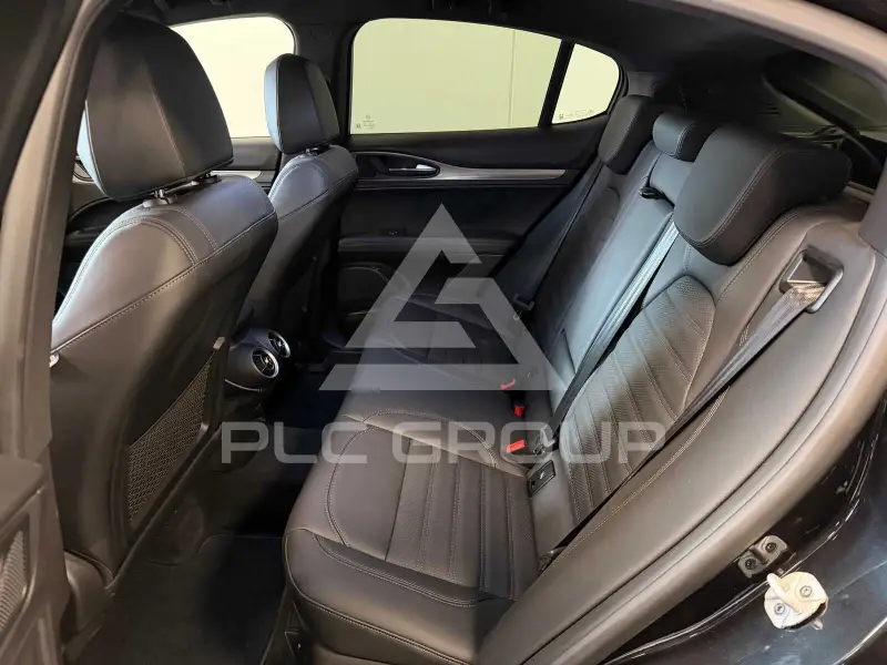 2025 Alfa Romeo Stelvio