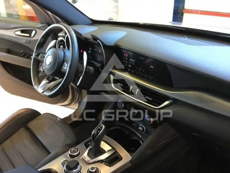 2025 Alfa Romeo Stelvio