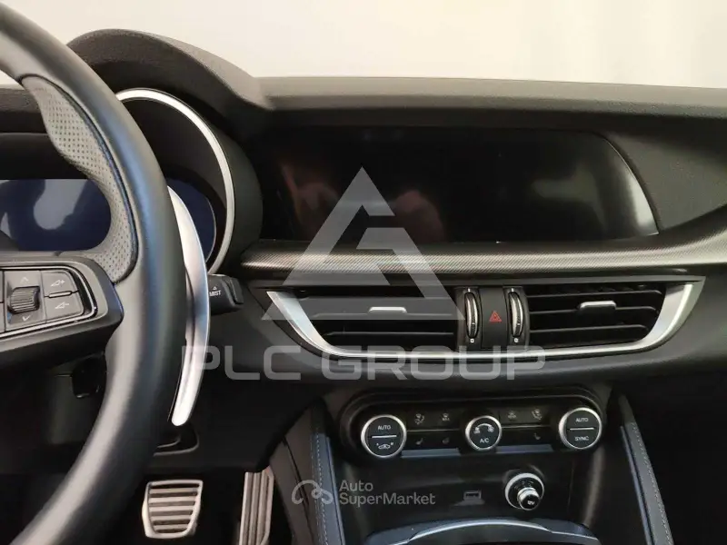 2025 Alfa Romeo Stelvio
