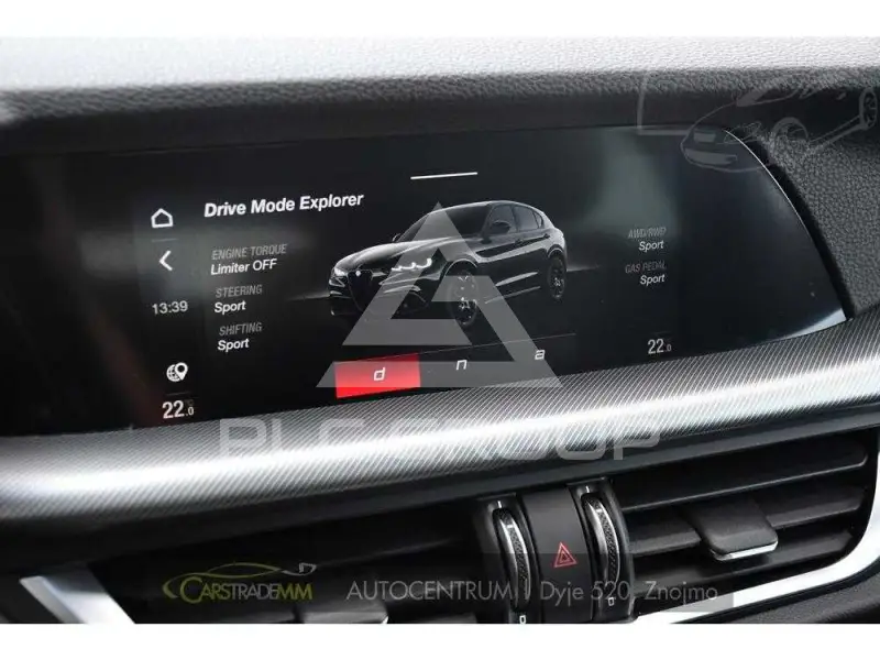 2025 Alfa Romeo Stelvio