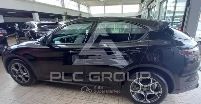 2025 Alfa Romeo Stelvio