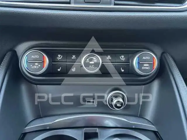 2025 Alfa Romeo Stelvio