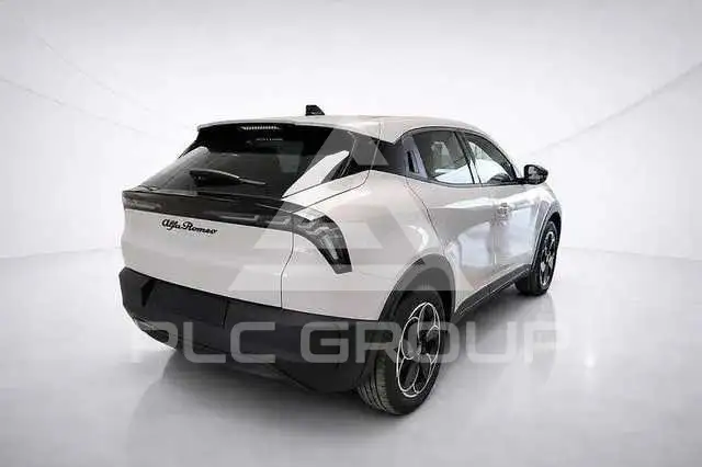 2025 Alfa Romeo Other