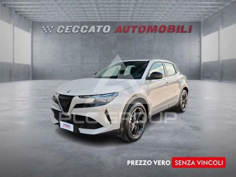2025 Alfa Romeo Other