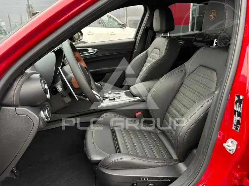2025 Alfa Romeo Giulia