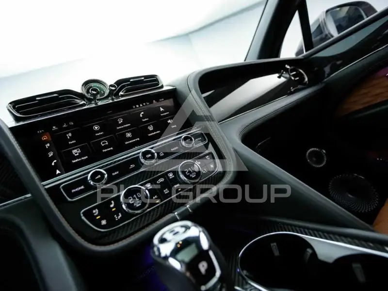 2025 Bentley Bentayga