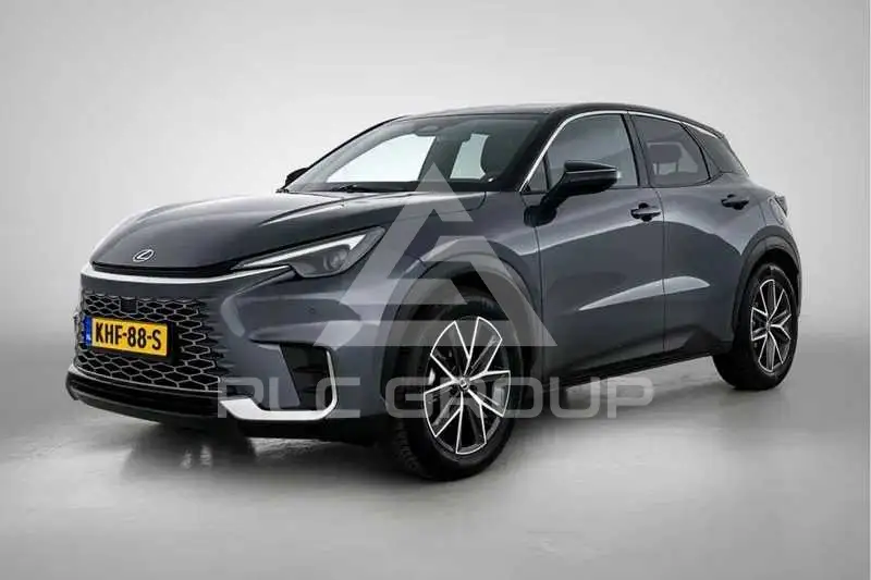 2025 Lexus LBX
