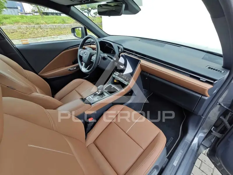 2025 Lexus LBX