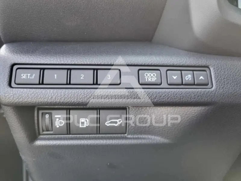 2025 Lexus LBX