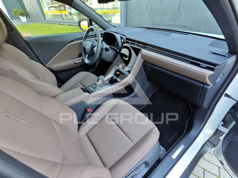 2025 Lexus LBX