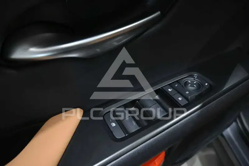 2025 Lexus UX