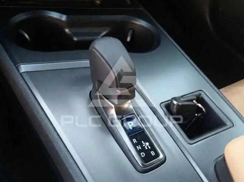 2025 Lexus UX