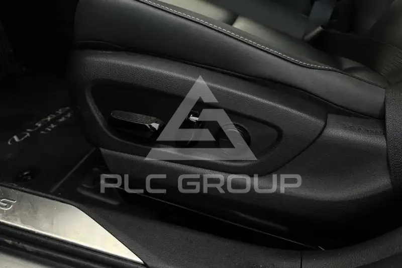 2025 Lexus UX