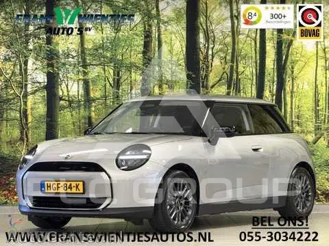 2025 Mini COOPER
