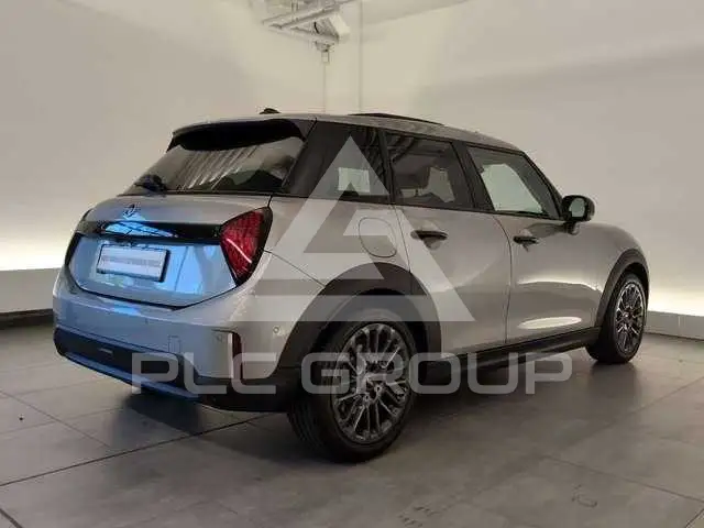 2025 Mini COOPER