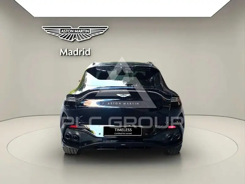 2025 Aston Martin DBX