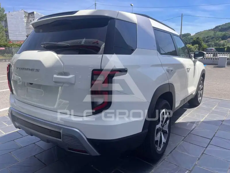 2025 Ssangyong Torres
