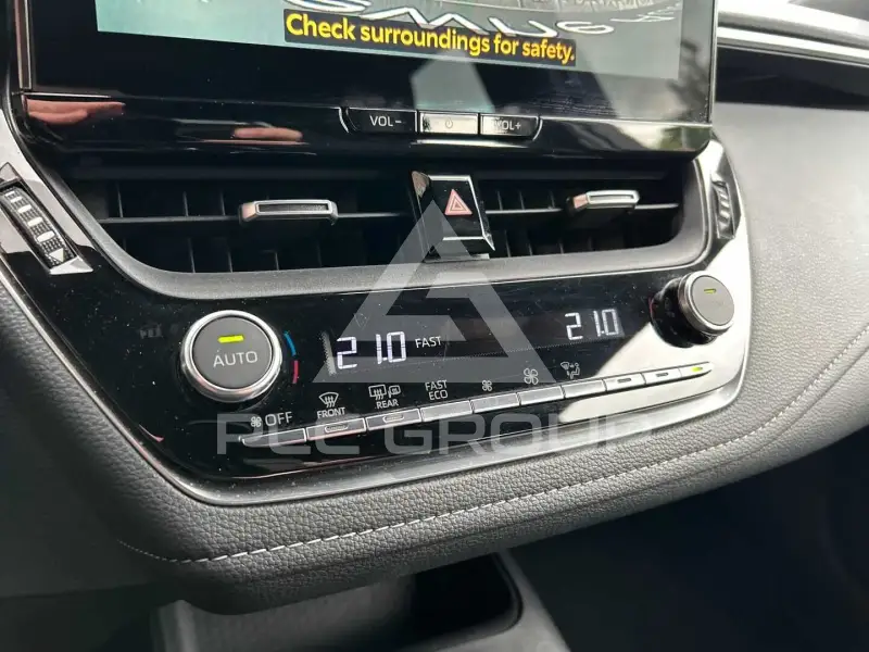 2025 Toyota COROLLA