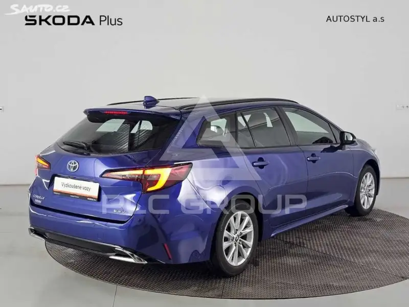 2025 Toyota COROLLA