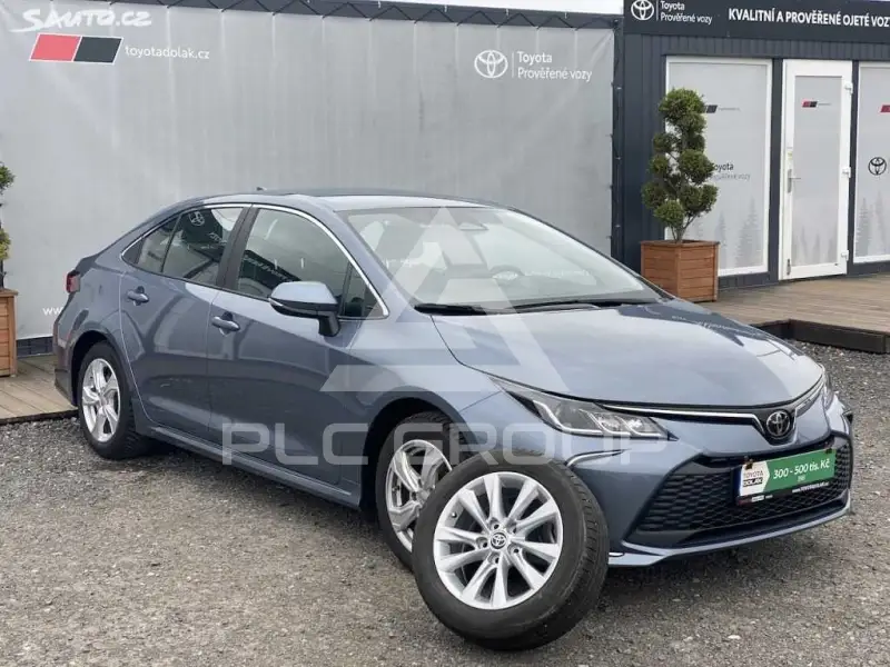 2025 Toyota COROLLA