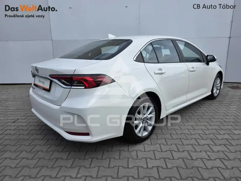 2025 Toyota COROLLA