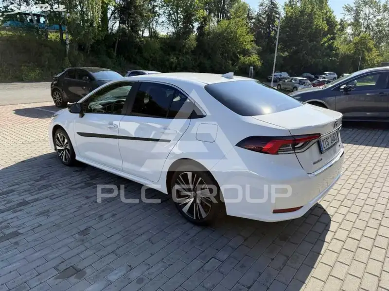 2025 Toyota COROLLA