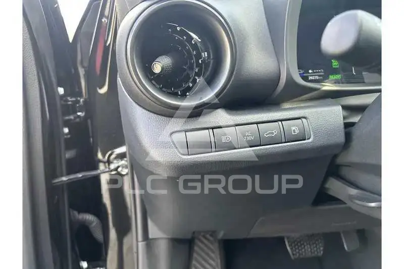 2025 Toyota C-HR