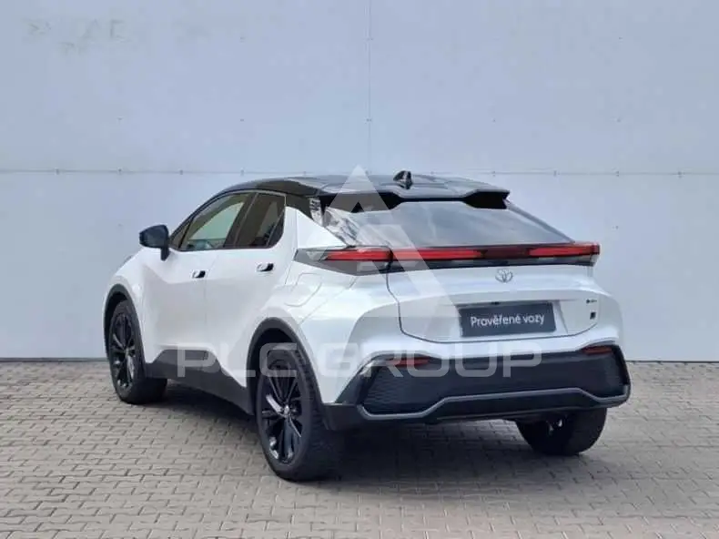 2025 Toyota C-HR