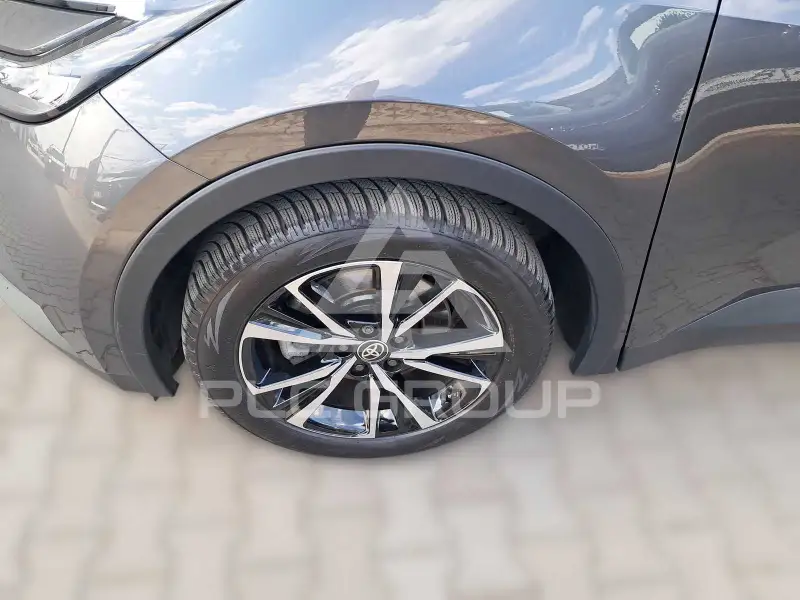 2025 Toyota C-HR