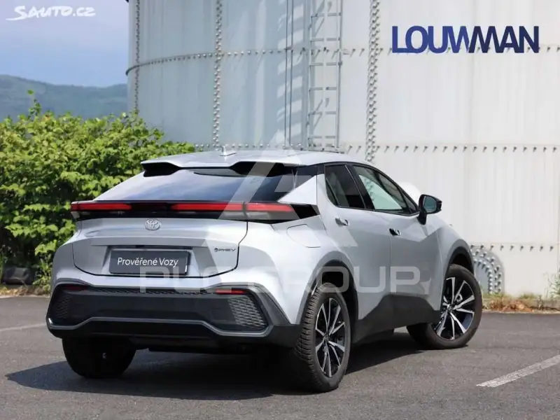 2025 Toyota C-HR