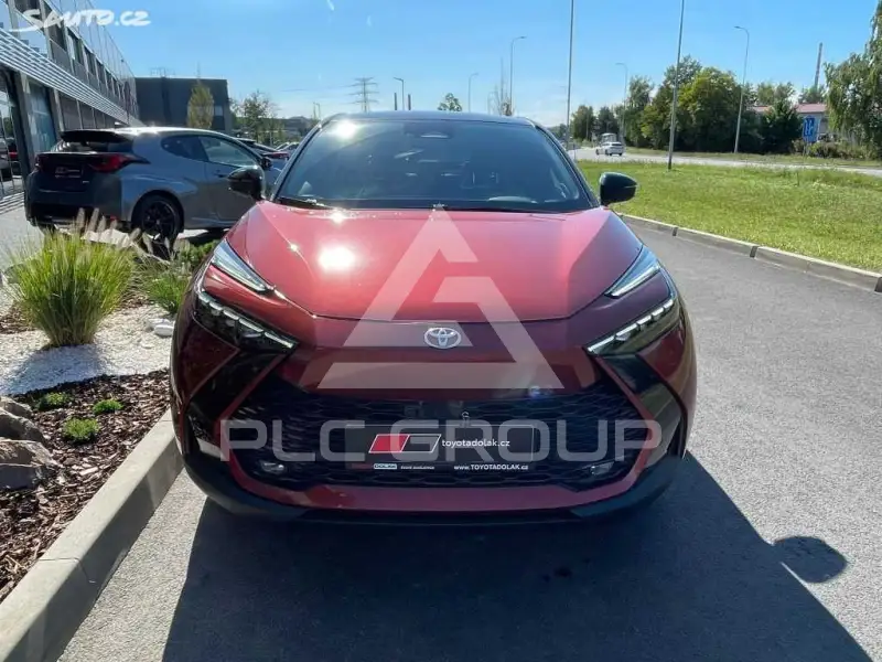 2025 Toyota C-HR