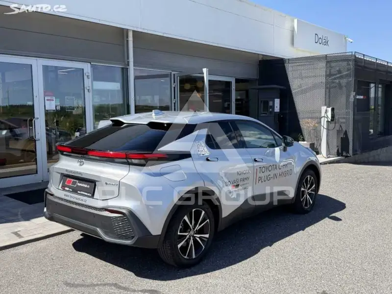 2025 Toyota C-HR