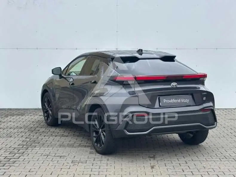 2025 Toyota C-HR