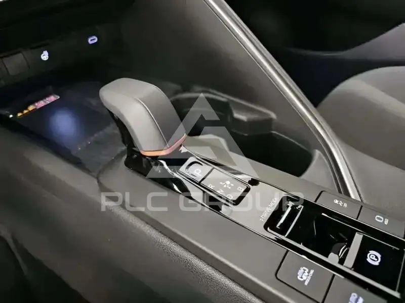 2025 Toyota C-HR