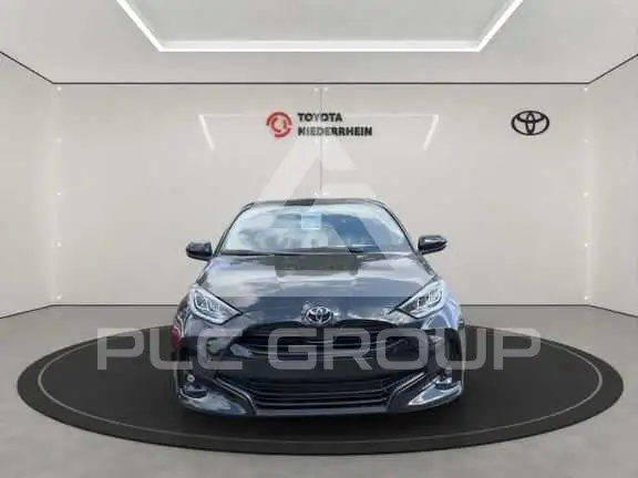 2025 Toyota YARIS
