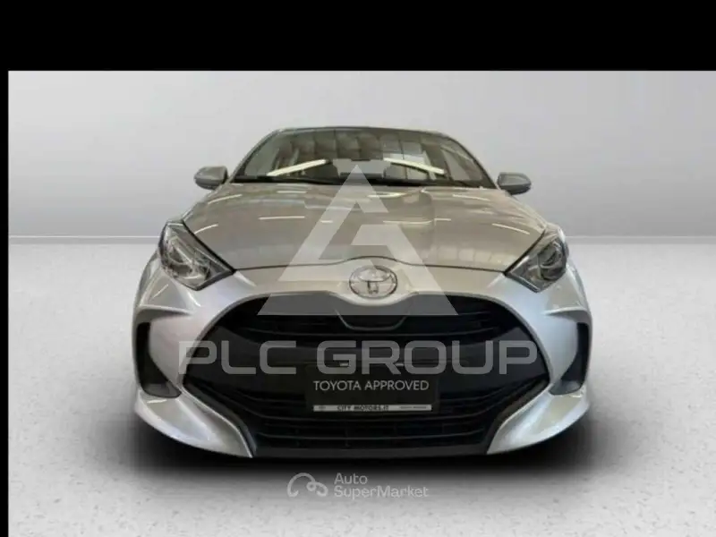 2025 Toyota YARIS