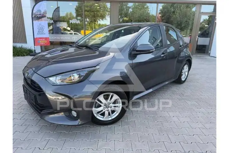 2025 Toyota YARIS