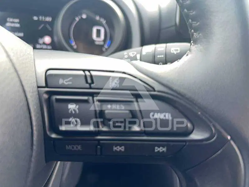 2025 Toyota YARIS