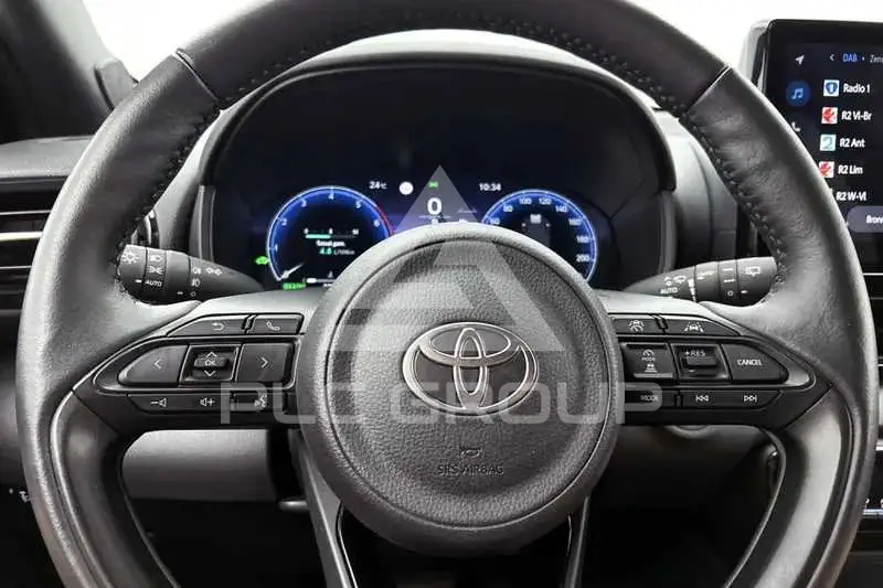 2025 Toyota YARIS