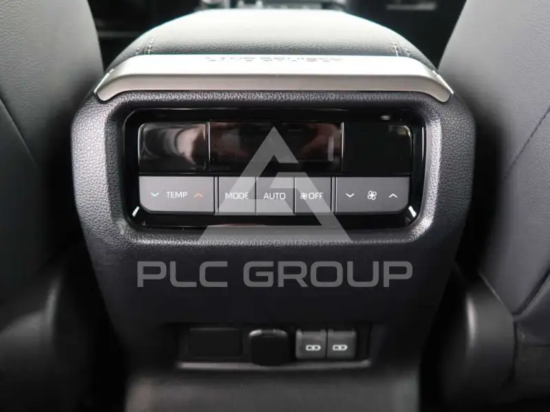 2025 Toyota LAND CRUISER