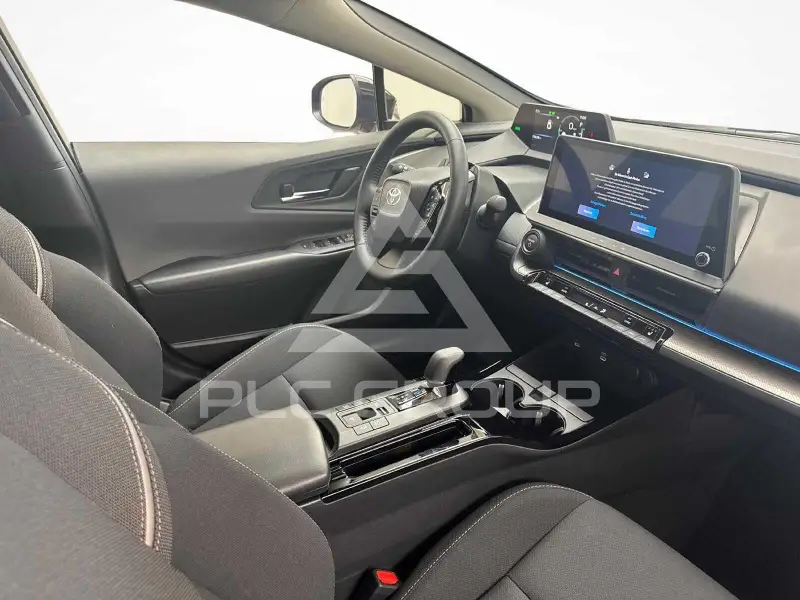 2025 Toyota PRIUS