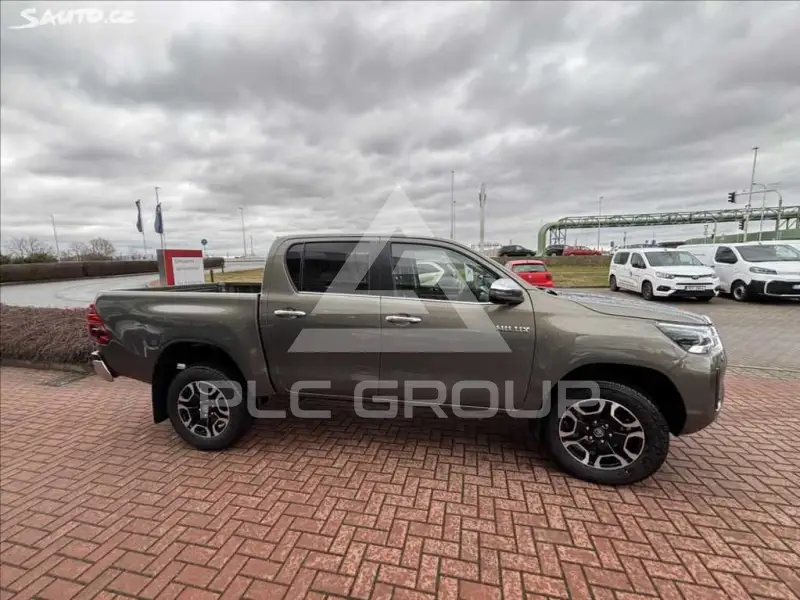 2025 Toyota Hilux