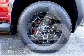 2025 Toyota Hilux