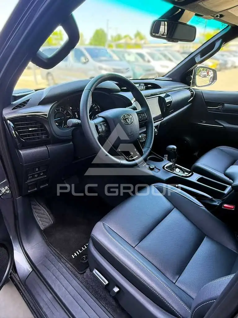 2025 Toyota Hilux