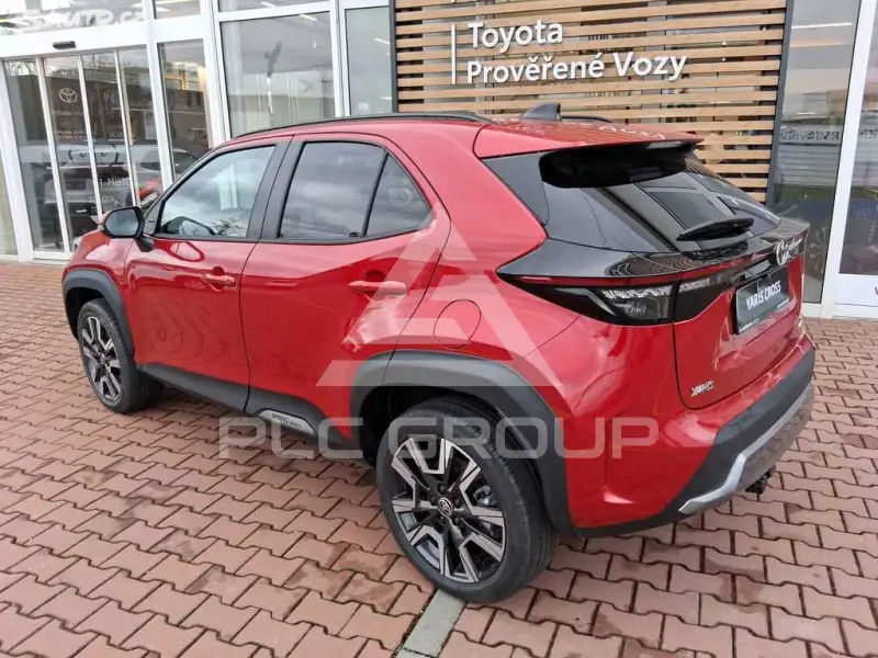 2025 Toyota YARIS